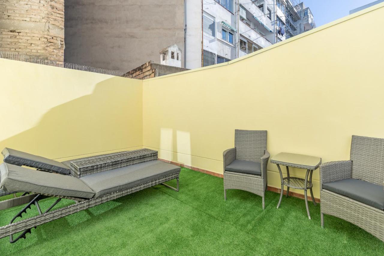 Gorgeous Apt With A Large Private Terrace บาเลนเซีย ภายนอก รูปภาพ