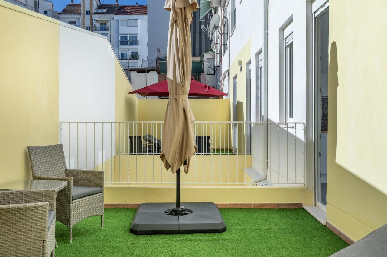 Gorgeous Apt With A Large Private Terrace บาเลนเซีย ภายนอก รูปภาพ