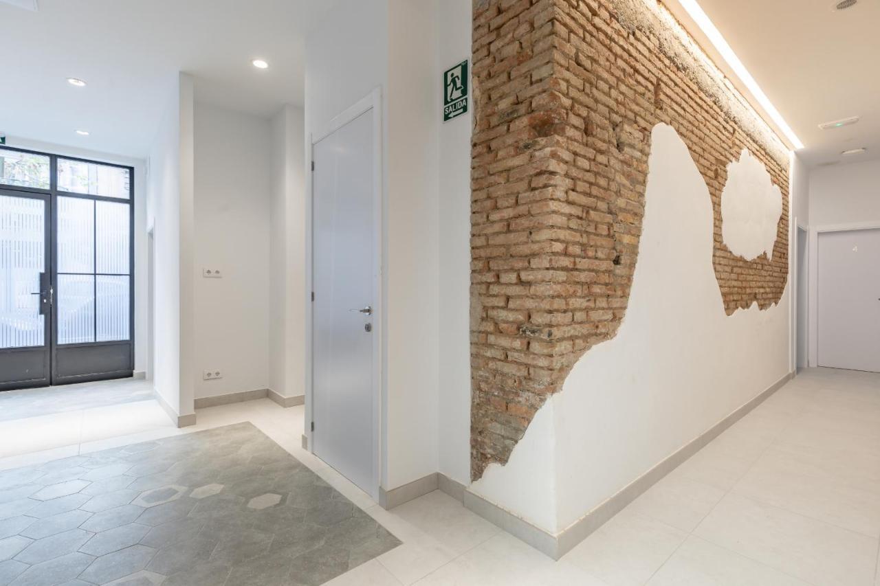 Gorgeous Apt With A Large Private Terrace บาเลนเซีย ภายนอก รูปภาพ